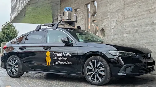 Street View car